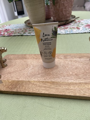 Oriflame love nature chia - love, &